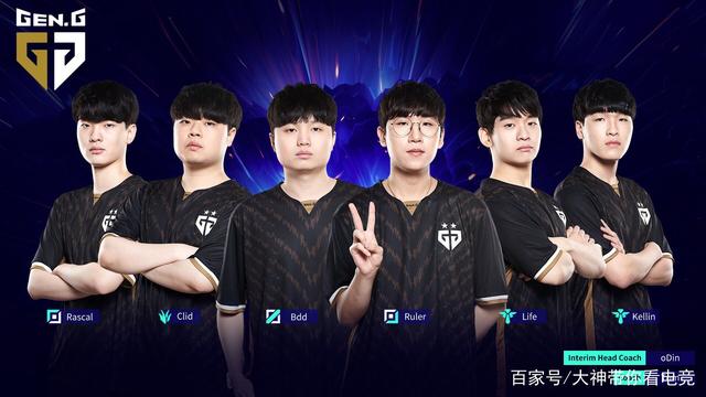 交媒体上热 交媒体上热