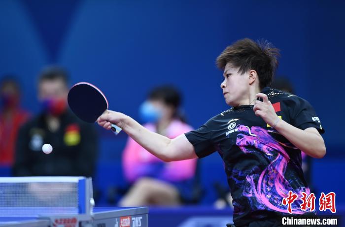 在分析两队 在分析两队